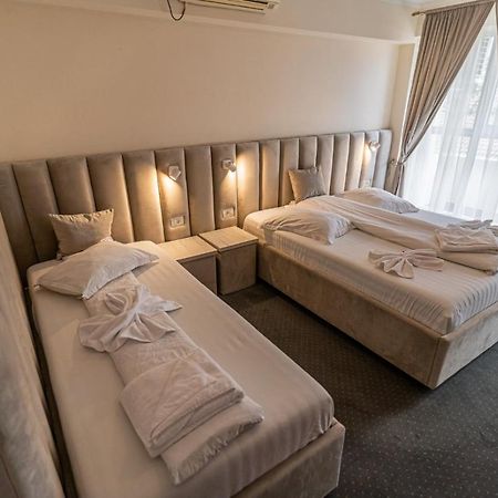 Camere De Inchiriat Elisei Timisoara Ngoại thất bức ảnh