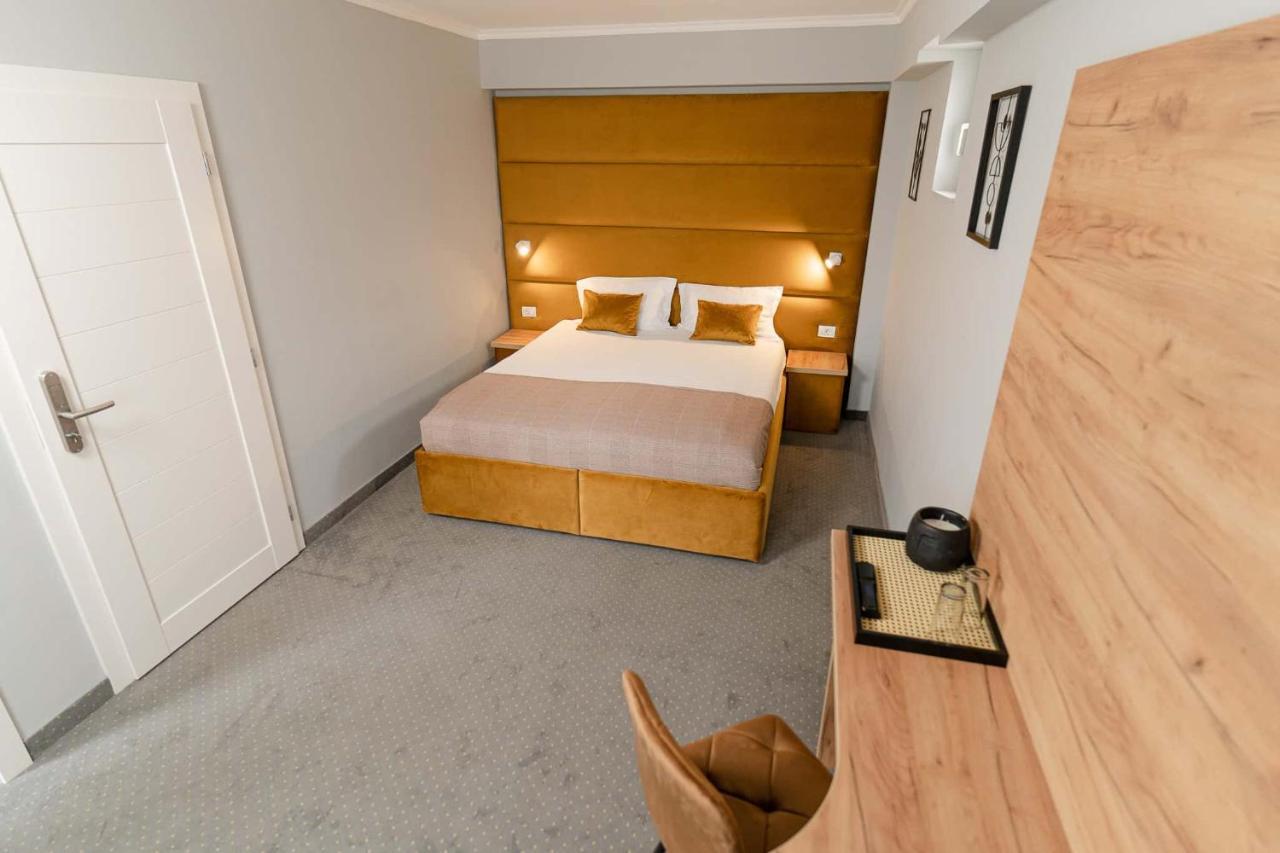 Camere De Inchiriat Elisei Timisoara Ngoại thất bức ảnh